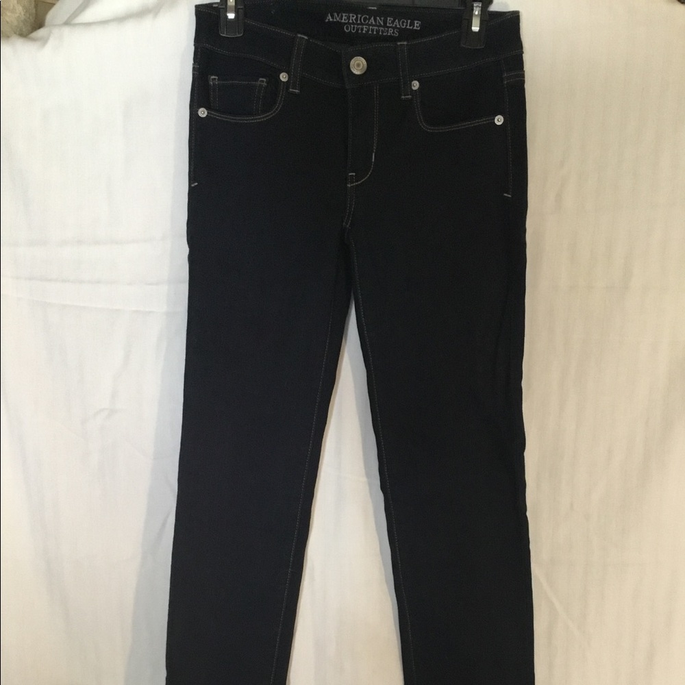 NWOT American eagle women's skinny Jean size 2